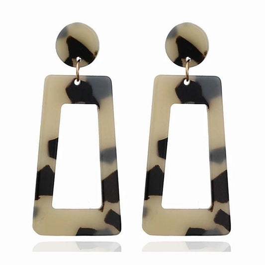 NAOMI RESIN DROP EARRINGS